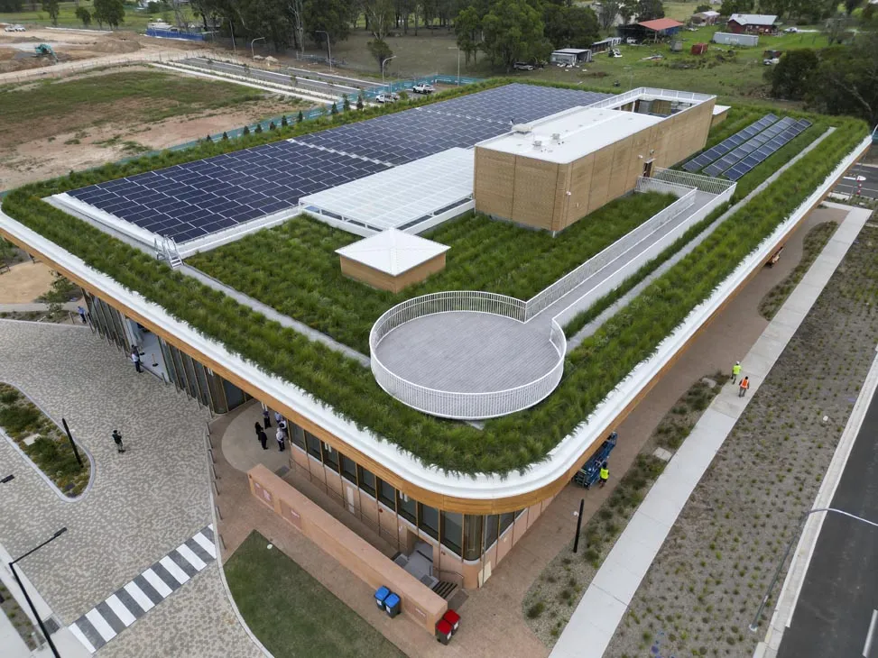 Green roof and solar panels